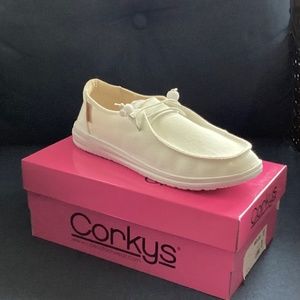 Corkys White Kayak Slip On Size 10 NWT
